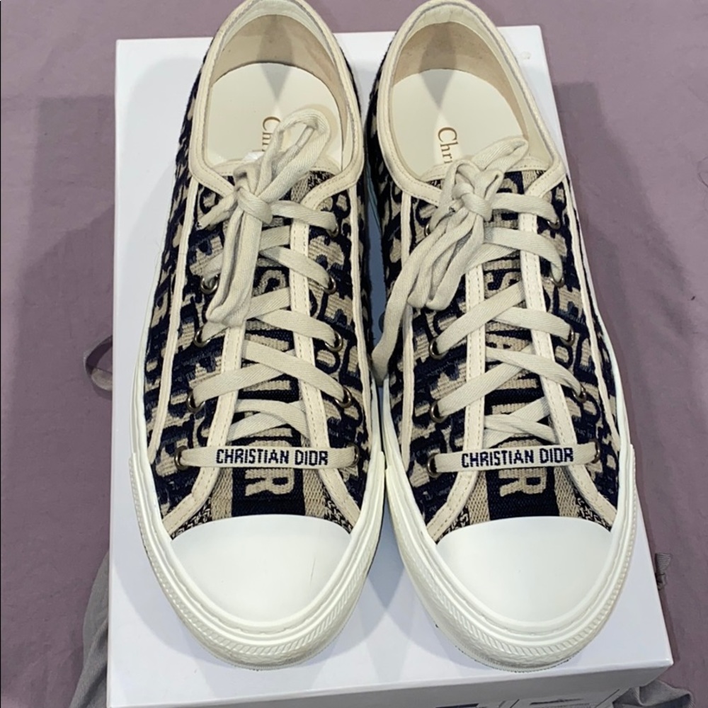 Dior oblique embroid sneakers
